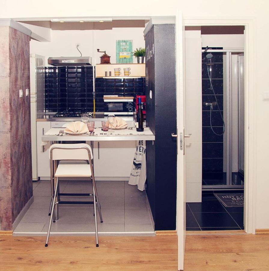 Trendy & Cozy Apartment At Heroes' Square Budapest Kültér fotó